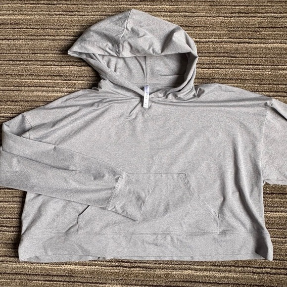 Fabletics Light Gray Eco Go-To Hoodie With Pockets Size XL - Picture 1 of 3